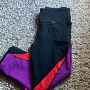 Nike capris
